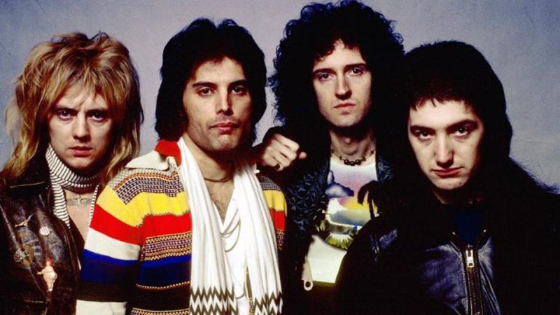 Queen đã kiếm được cơ hội thu âm chuyên nghiệp lần đầu tiên vào năm 1971