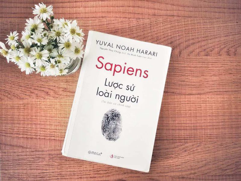 Sapiens: Lược sử loài người và hoa trắng