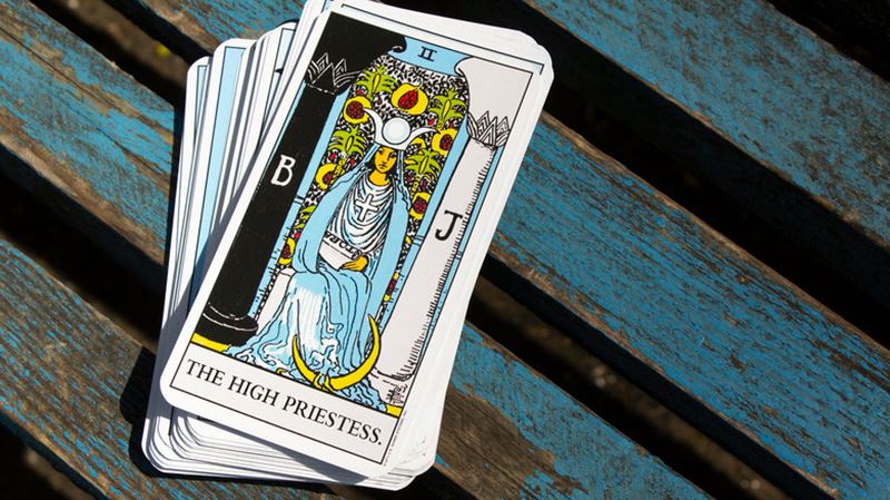 la bai the high priestess hinh anh 7 - The High Priestess là gì? Ý nghĩa của lá bài The High Priestess trong Tarot