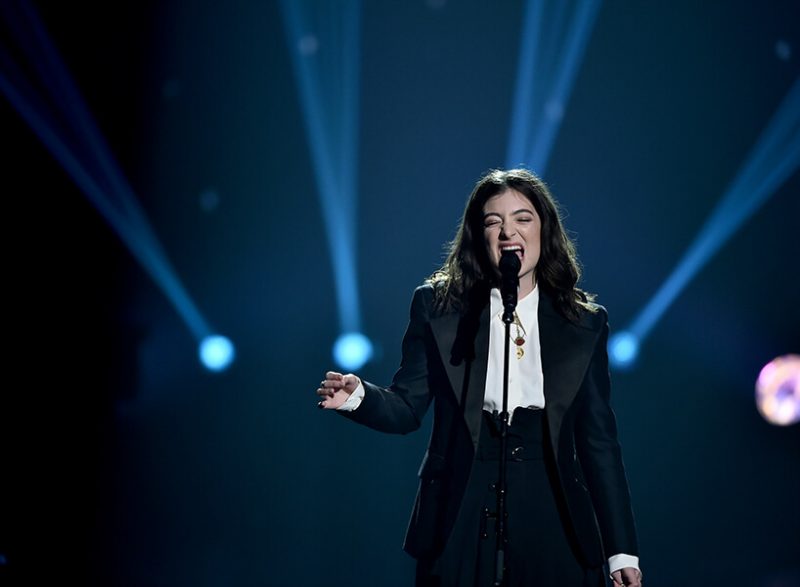 Lorde được dự đoán sẽ thắng đậm tại Grammy 2018