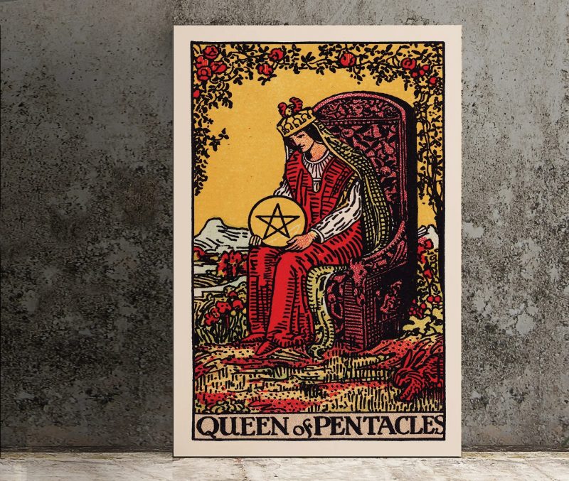 queen of pentacles hinh anh 4 e1649949433182 - Queen of Pentacles là gì? Ý nghĩa của lá bài Queen of Pentacles trong Tarot
