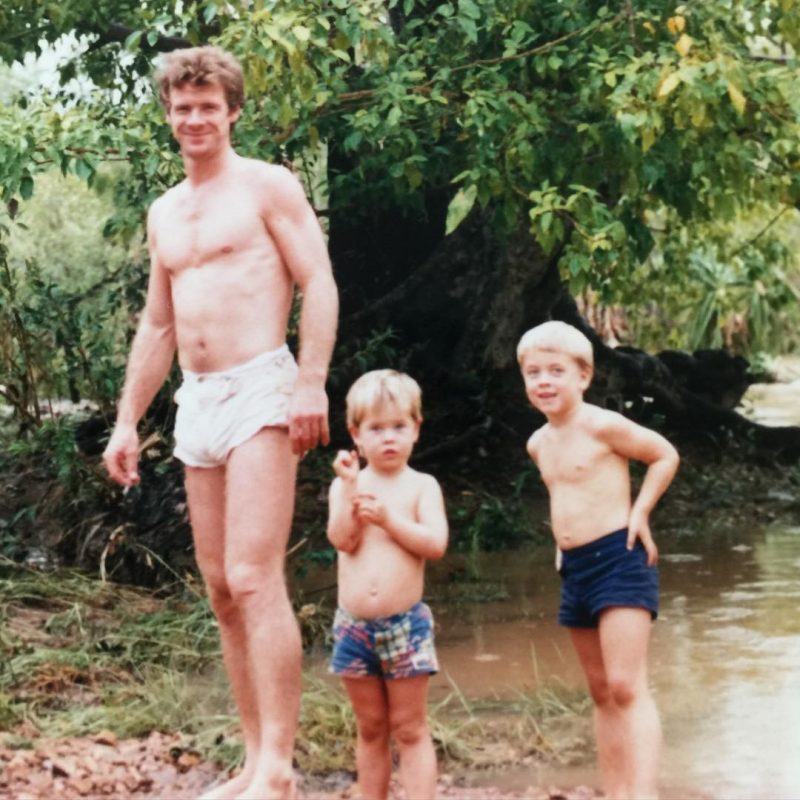 Thời thơ ấu của Chris Hemsworth tại đảo Phillip