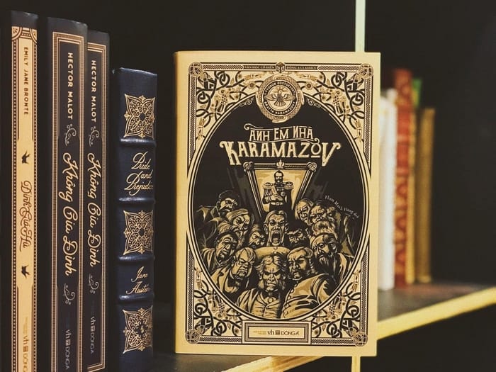 Anh Em Nhà Karamazov là tác phẩm đỉnh cao của nhà văn, tâm lý học Dostoyevsky