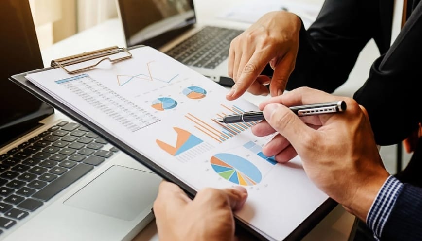 Các loại phân tích báo cáo tài chính thường sử dụng