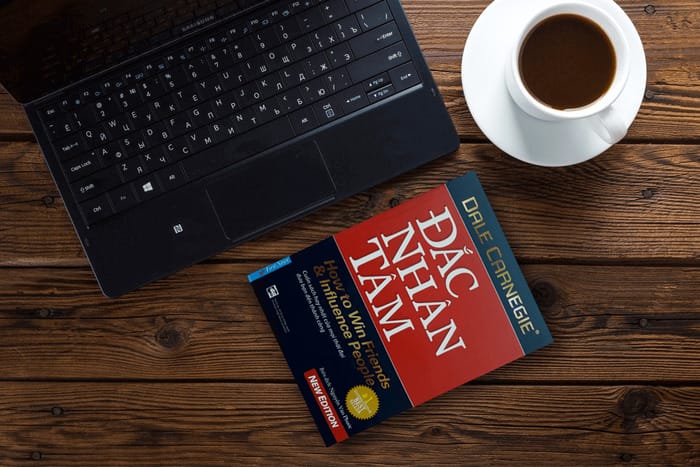 Đắc Nhân Tâm - cuốn sách thay đổi cuộc đời sau khi đọc