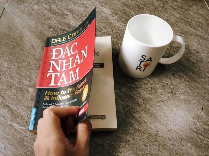 Đắc Nhân Tâm giúp bạn ứng dụng ở trong cuộc sống và công việc