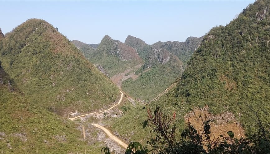 Ví dụ về từ “trập trùng”