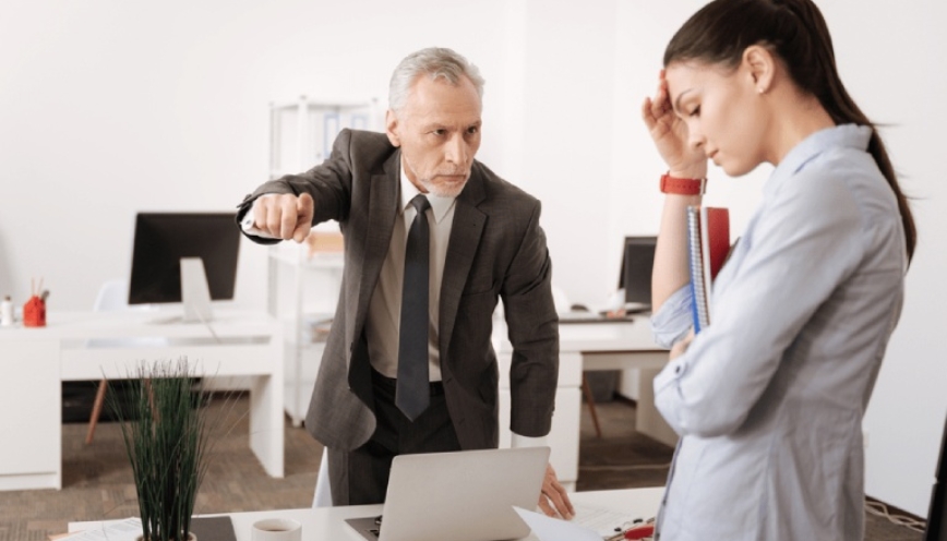 Pressing là gì? Giải mã thuật ngữ pressing trên mạng xã hội