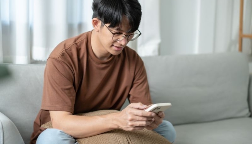 Quần què được sử dụng để nói vui với bạn bè