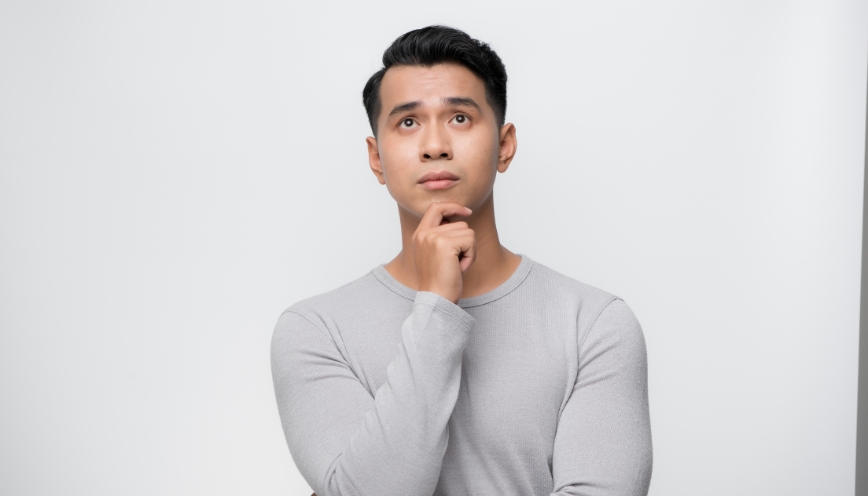 Gương mặt người suy tư hay rơi vào trầm ngâm